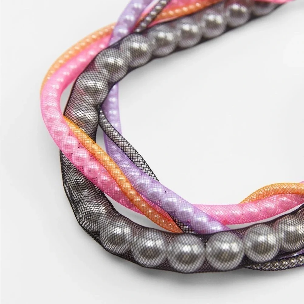 NWT. Zara Multicolored Pearl Mesh Necklace.